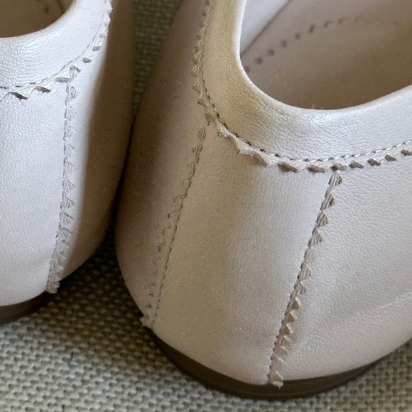 Christian Louboutin Mamadrague Ballet Flat in Leche (ballet pink) sz 41 worn 4x - Picture 7 of 13